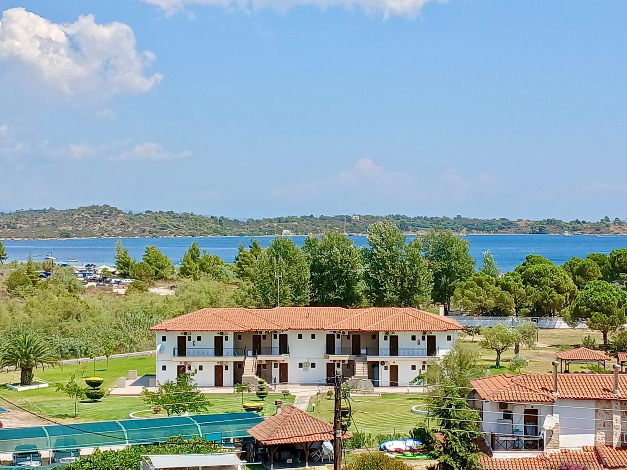 anna dani Apartment Vourvourou Bagian luar foto