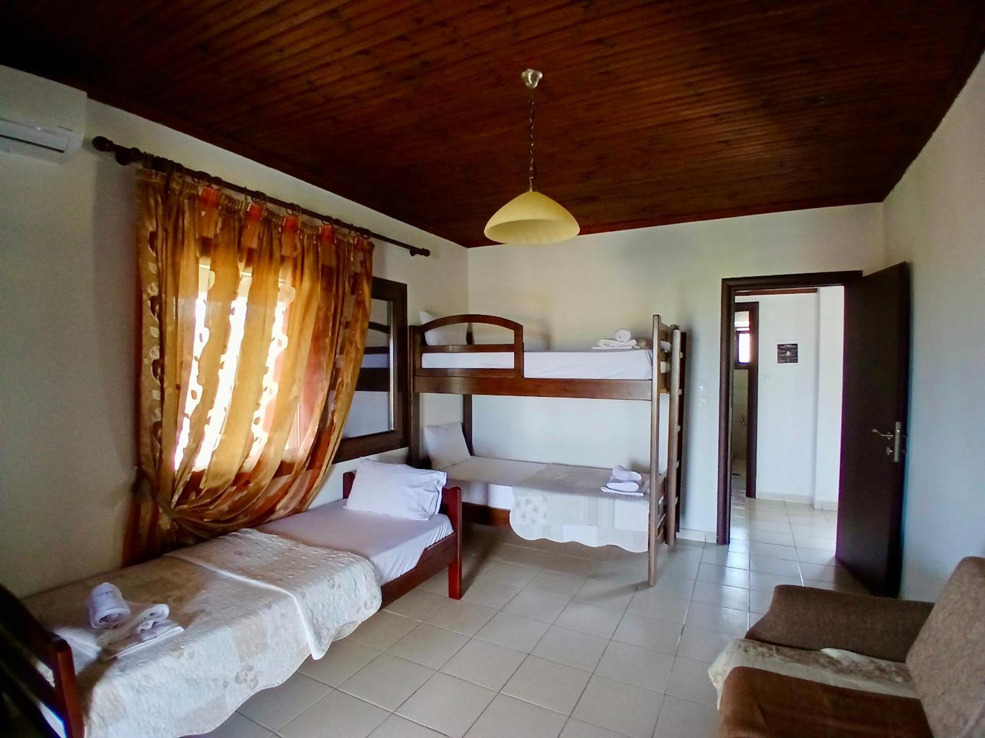 anna dani Apartment Vourvourou Bagian luar foto