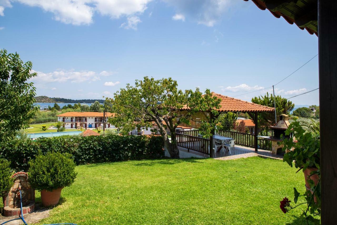 anna dani Apartment Vourvourou Bagian luar foto